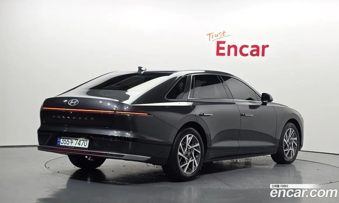 Hyundai Grandeur 2023 2.5 автомат (гидро), фото 2 Hyundai Grandeur 2023 2.5 автомат (гидро), фото 2