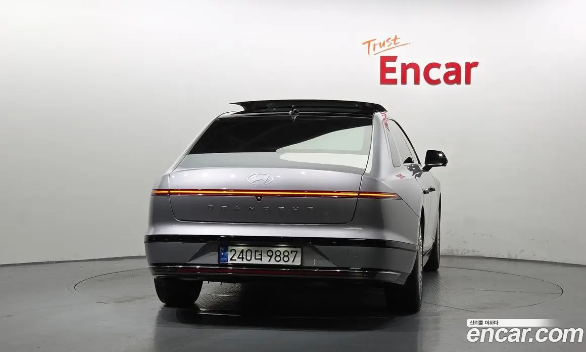 Hyundai Grandeur 2023 2.5 автомат (гидро), фото 4 Hyundai Grandeur 2023 2.5 автомат (гидро), фото 4