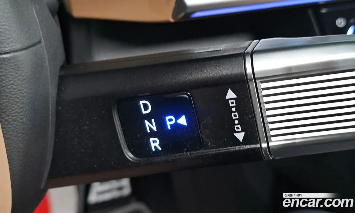 Hyundai Santa Fe 2024 1.6 автомат (гидро), фото 11