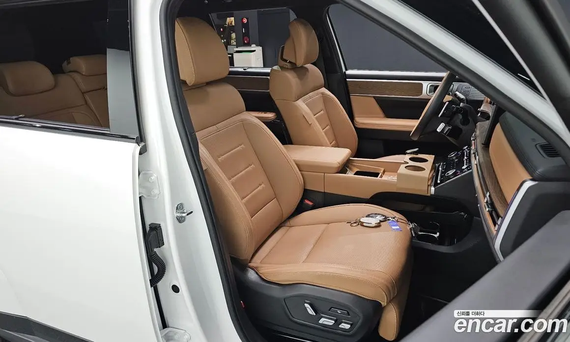 Hyundai Santa Fe 2024 1.6 автомат (гидро), фото 15