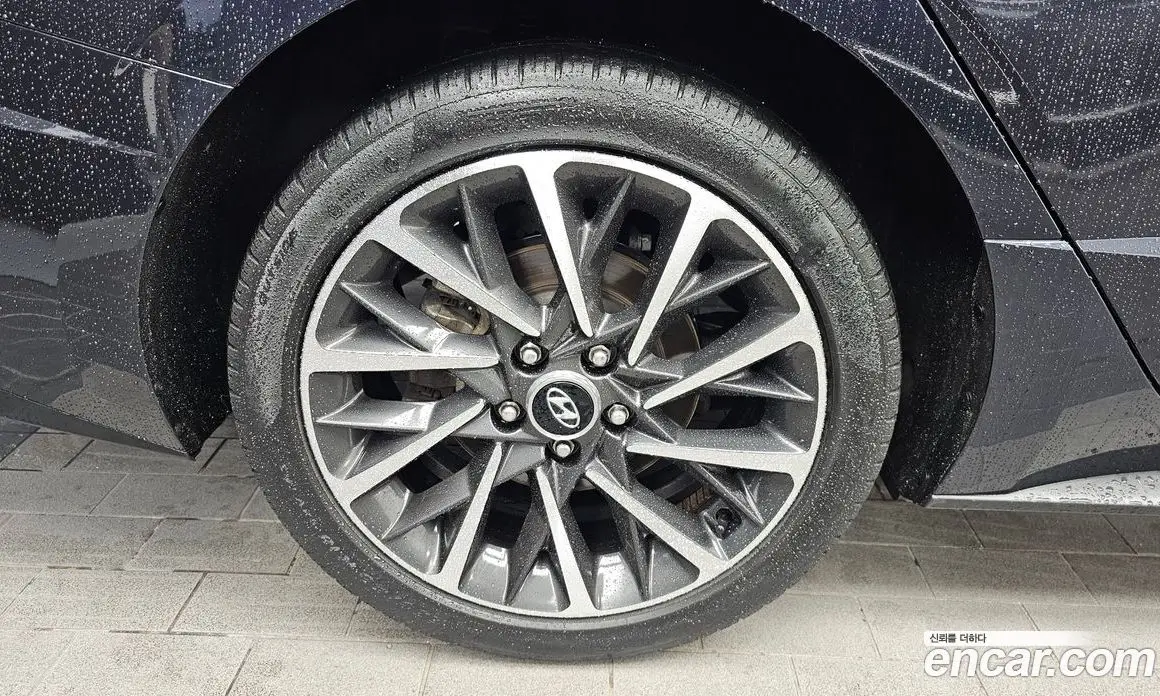 Hyundai Sonata 2019 2.0 автомат (гидро), фото 5 Hyundai Sonata 2019 2.0 автомат (гидро), фото 5