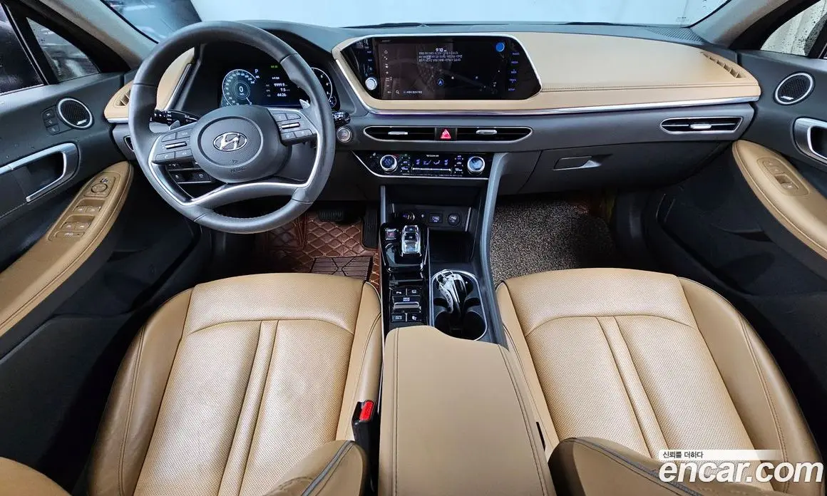 Hyundai Sonata 2019 2.0 автомат (гидро), фото 10 Hyundai Sonata 2019 2.0 автомат (гидро), фото 10