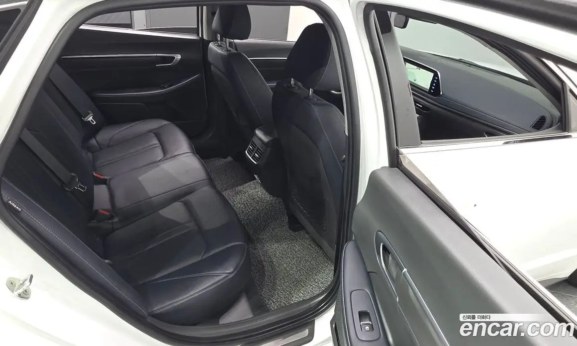 Hyundai Sonata 2022 2.0 автомат (гидро), фото 11 Hyundai Sonata 2022 2.0 автомат (гидро), фото 11