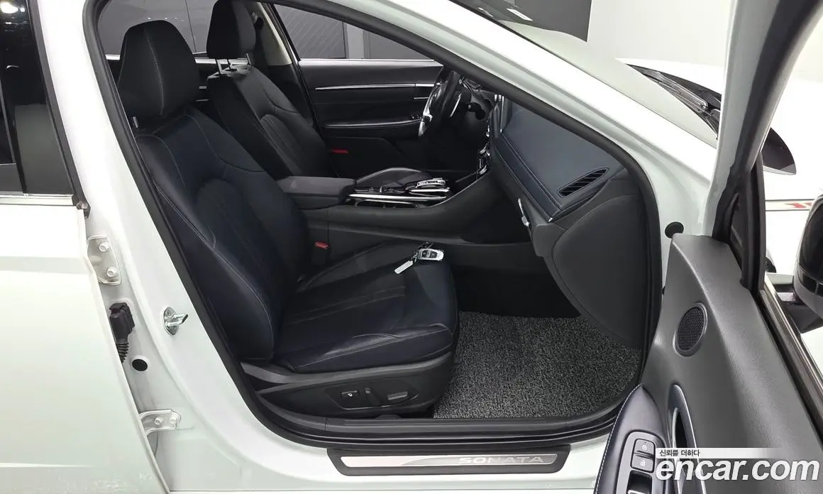 Hyundai Sonata 2022 2.0 автомат (гидро), фото 12 Hyundai Sonata 2022 2.0 автомат (гидро), фото 12