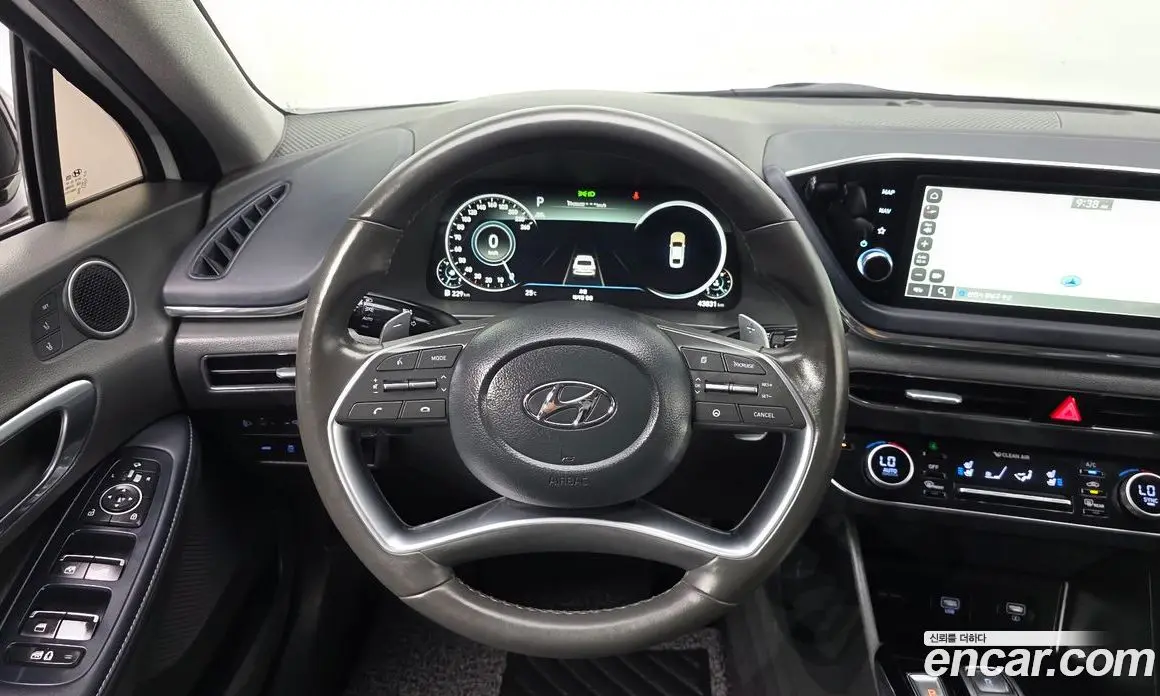 Hyundai Sonata 2022 2.0 автомат (гидро), фото 14 Hyundai Sonata 2022 2.0 автомат (гидро), фото 14