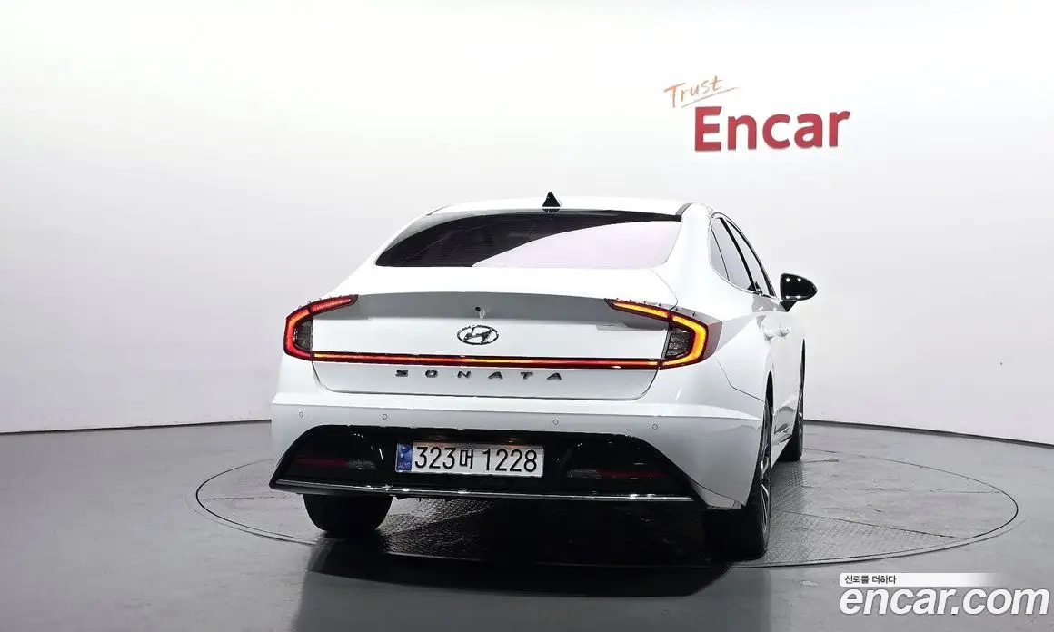 Hyundai Sonata 2022 2.0 автомат (гидро), фото 4 Hyundai Sonata 2022 2.0 автомат (гидро), фото 4