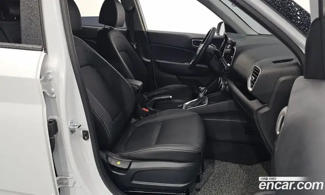 Hyundai Venue 2025 1.6 автомат (гидро), миниатюра 12