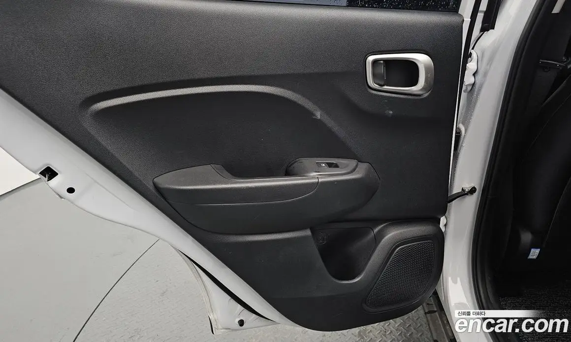 Hyundai Venue 2025 1.6 автомат (гидро), фото 14 Hyundai Venue 2025 1.6 автомат (гидро), фото 14