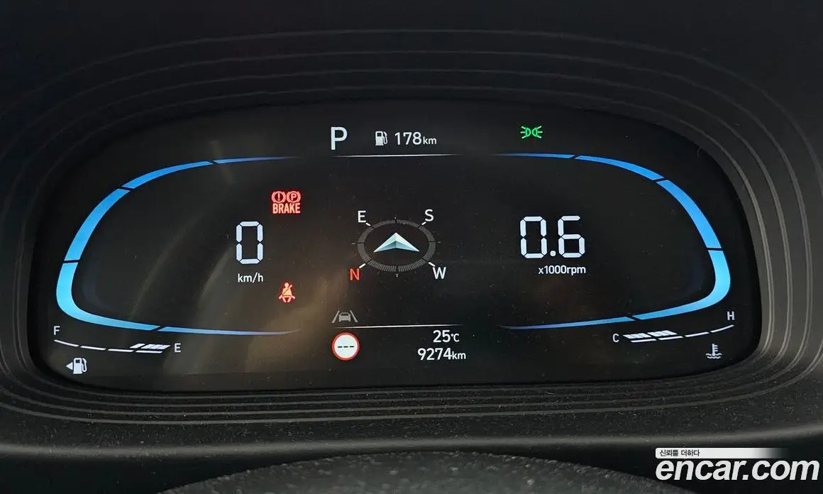 Hyundai Venue 2025 1.6 автомат (гидро), фото 10 Hyundai Venue 2025 1.6 автомат (гидро), фото 10