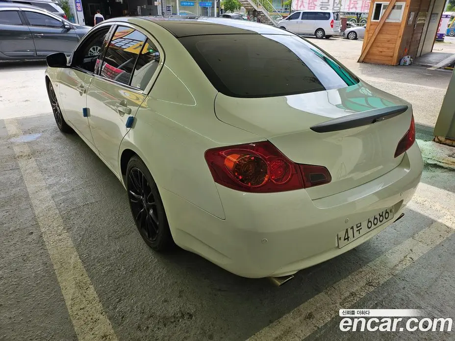 Infiniti G 2011 3.7 автомат (гидро), фото 4 Infiniti G 2011 3.7 автомат (гидро), фото 4