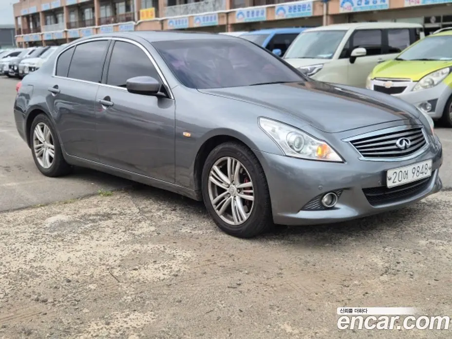 Infiniti G 2011 2.5 автомат (гидро), фото 12 Infiniti G 2011 2.5 автомат (гидро), фото 12
