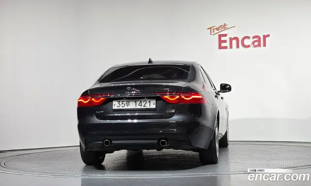 Jaguar XF 2018 2.0 автомат (гидро), миниатюра 4 Jaguar XF 2018 2.0 автомат (гидро), миниатюра 4