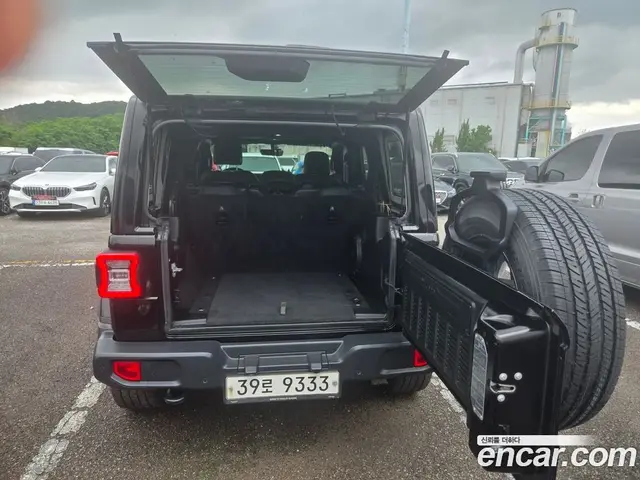 Jeep Wrangler 2018 2.0 автомат (гидро), миниатюра 5 Jeep Wrangler 2018 2.0 автомат (гидро), миниатюра 5