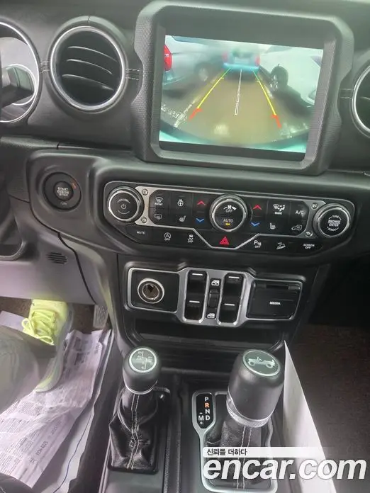 Jeep Wrangler 2018 2.0 автомат (гидро), миниатюра 9 Jeep Wrangler 2018 2.0 автомат (гидро), миниатюра 9