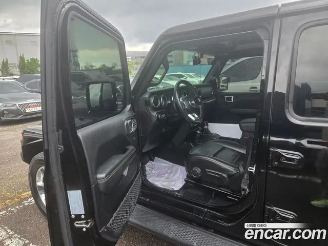 Jeep Wrangler 2018 2.0 автомат (гидро), миниатюра 10 Jeep Wrangler 2018 2.0 автомат (гидро), миниатюра 10