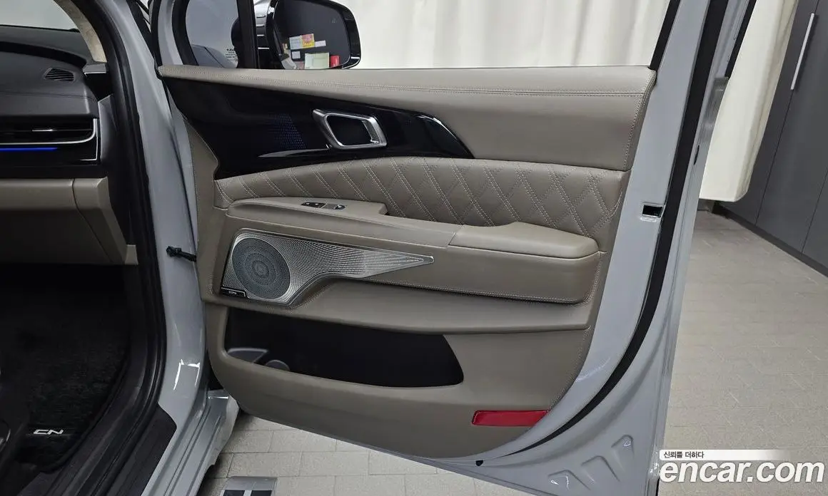 Kia Carnival 2024 3.5 автомат (гидро), фото 14 Kia Carnival 2024 3.5 автомат (гидро), фото 14