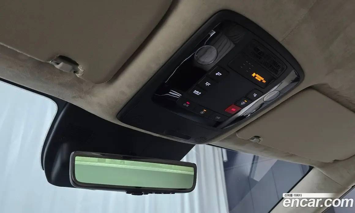Kia Carnival 2024 3.5 автомат (гидро), фото 27 Kia Carnival 2024 3.5 автомат (гидро), фото 27