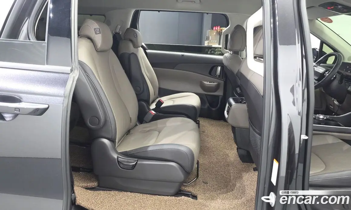 Kia Carnival 2025 3.5 автомат (гидро), фото 16 Kia Carnival 2025 3.5 автомат (гидро), фото 16