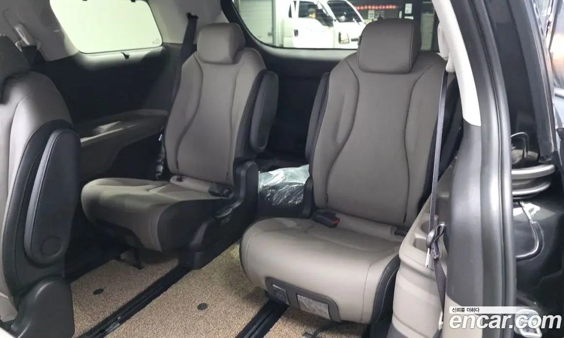 Kia Carnival 2025 3.5 автомат (гидро), фото 19 Kia Carnival 2025 3.5 автомат (гидро), фото 19