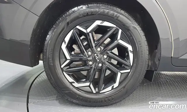 Kia Carnival 2025 3.5 автомат (гидро), миниатюра 5 Kia Carnival 2025 3.5 автомат (гидро), миниатюра 5