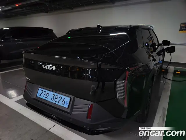 Kia EV4 2026 автомат (гидро), миниатюра 2 Kia EV4 2026 автомат (гидро), миниатюра 2