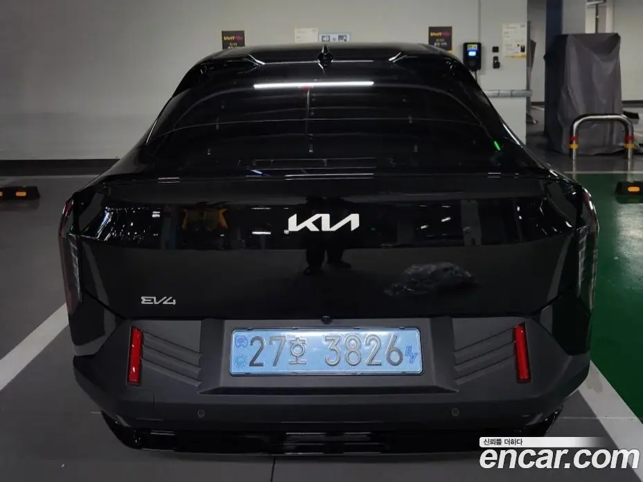 Kia EV4 2026 автомат (гидро), фото 4 Kia EV4 2026 автомат (гидро), фото 4