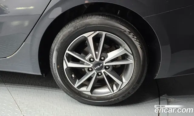 Kia K3 2023 1.6 автомат (гидро), миниатюра 7 Kia K3 2023 1.6 автомат (гидро), миниатюра 7
