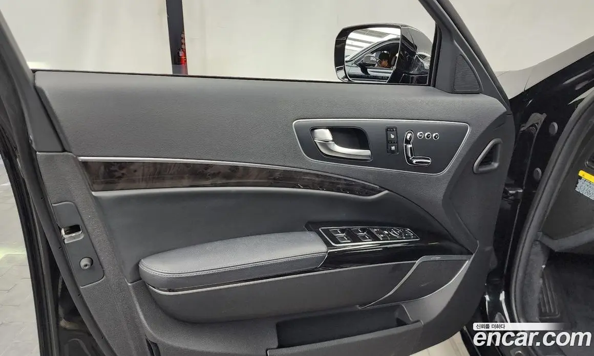 Kia K9 2017 3.3 автомат (гидро), фото 14 Kia K9 2017 3.3 автомат (гидро), фото 14