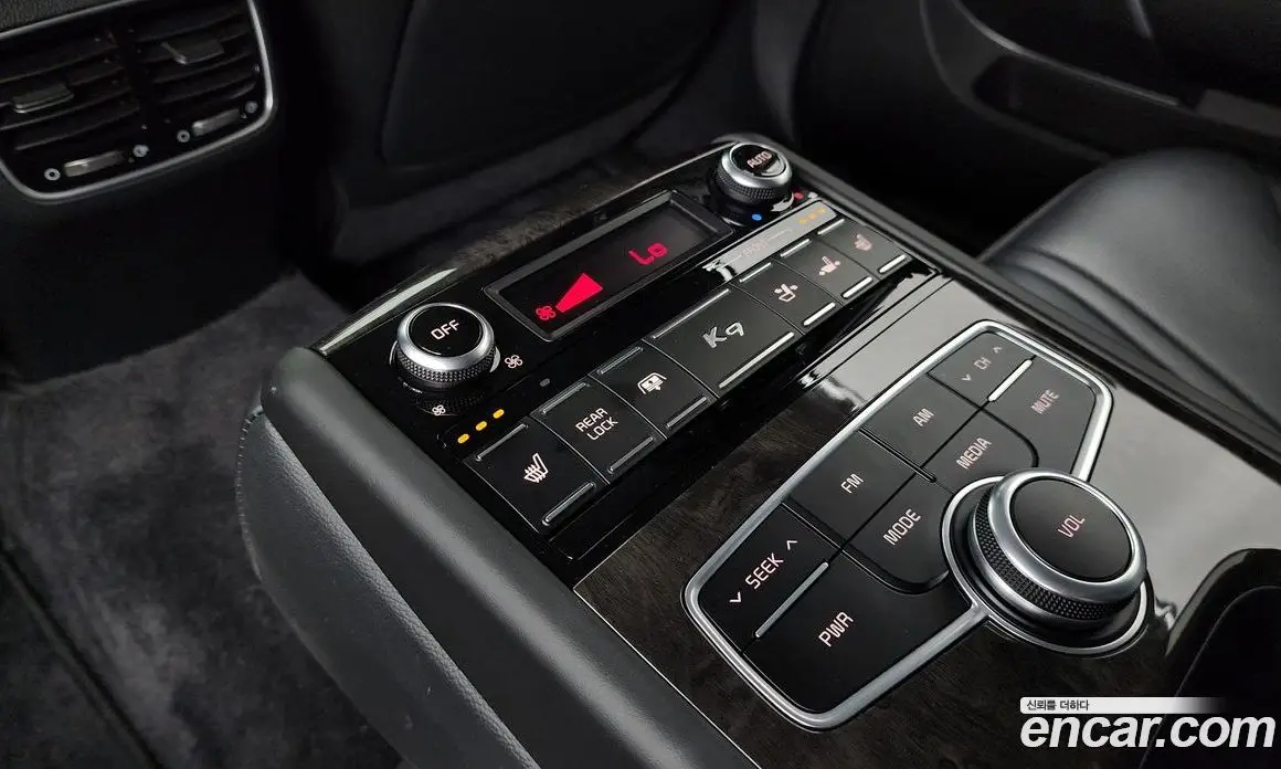 Kia K9 2017 3.3 автомат (гидро), фото 25 Kia K9 2017 3.3 автомат (гидро), фото 25