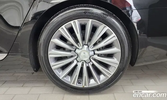 Kia K9 2017 3.3 автомат (гидро), миниатюра 7 Kia K9 2017 3.3 автомат (гидро), миниатюра 7