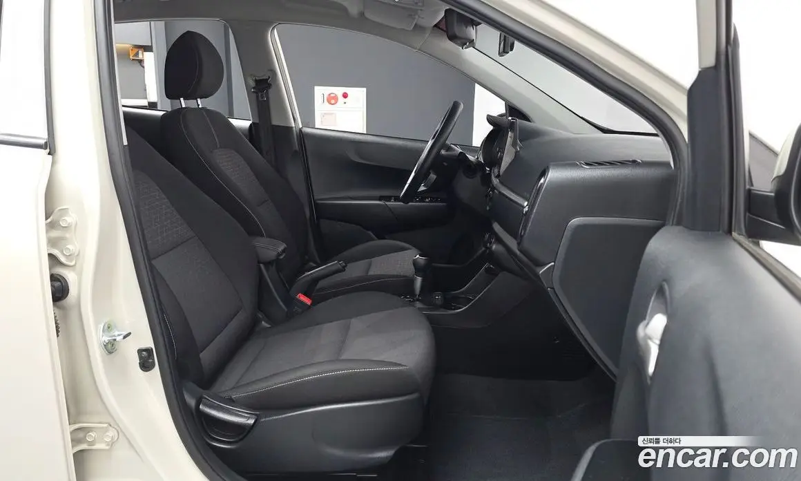 Kia Morning 2022 1.0 автомат (гидро), фото 17 Kia Morning 2022 1.0 автомат (гидро), фото 17