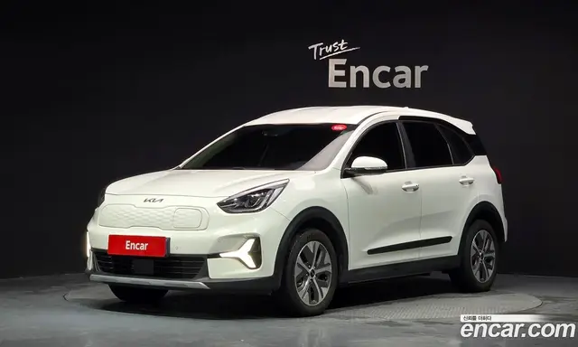 Kia Niro 2022 0.2 автомат (гидро), миниатюра 1 Kia Niro 2022 0.2 автомат (гидро), миниатюра 1
