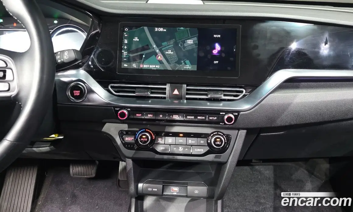 Kia Niro 2022 0.2 автомат (гидро), фото 14 Kia Niro 2022 0.2 автомат (гидро), фото 14