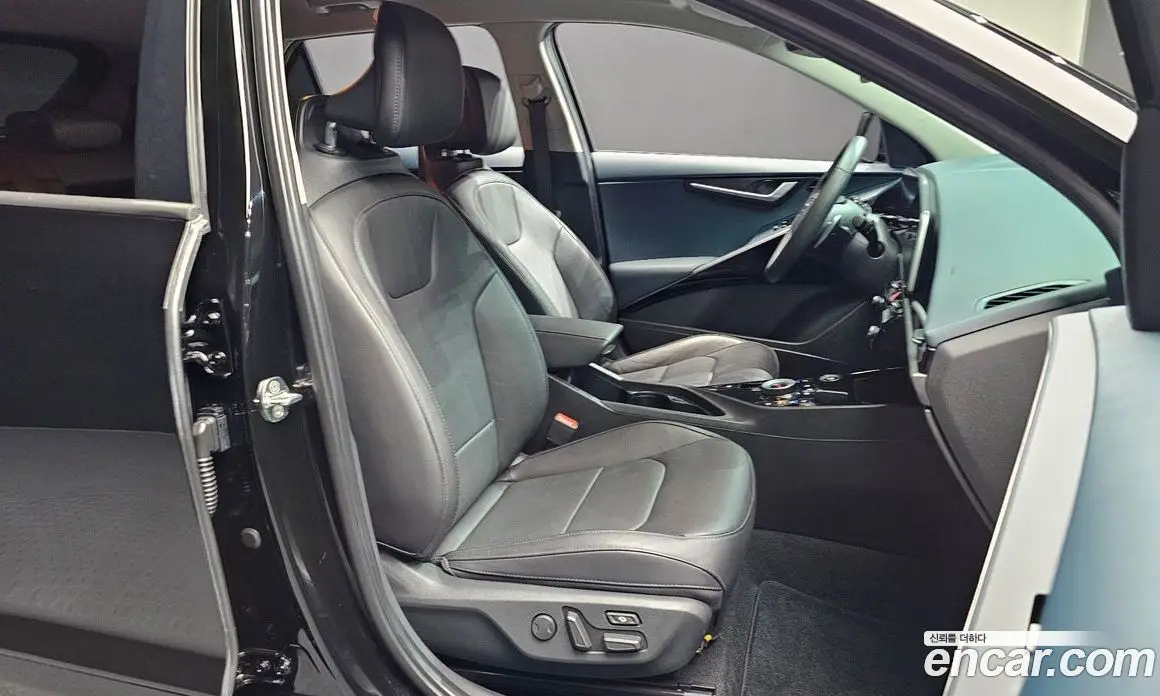 Kia Niro 2022 1.6 автомат (гидро), фото 16 Kia Niro 2022 1.6 автомат (гидро), фото 16