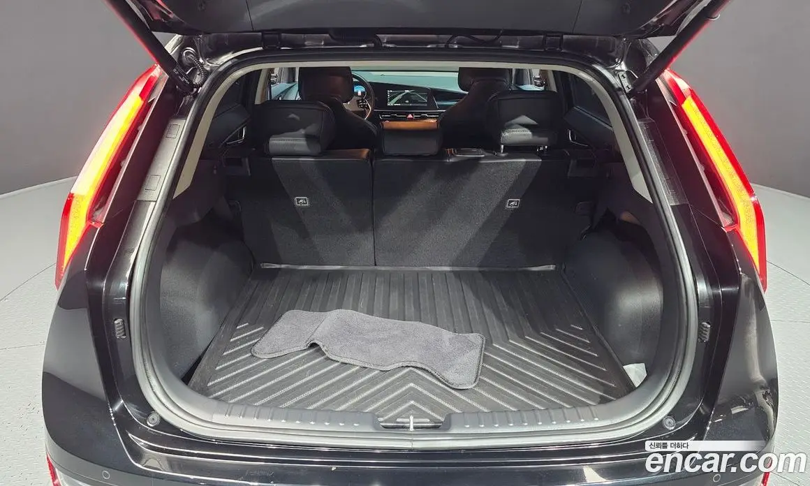 Kia Niro 2022 1.6 автомат (гидро), фото 30 Kia Niro 2022 1.6 автомат (гидро), фото 30