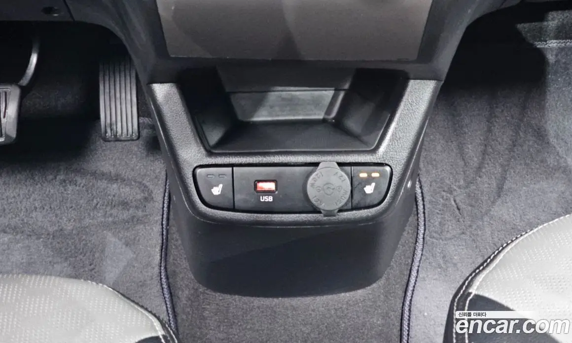 Kia Ray 2022 1.0 автомат (гидро), фото 12