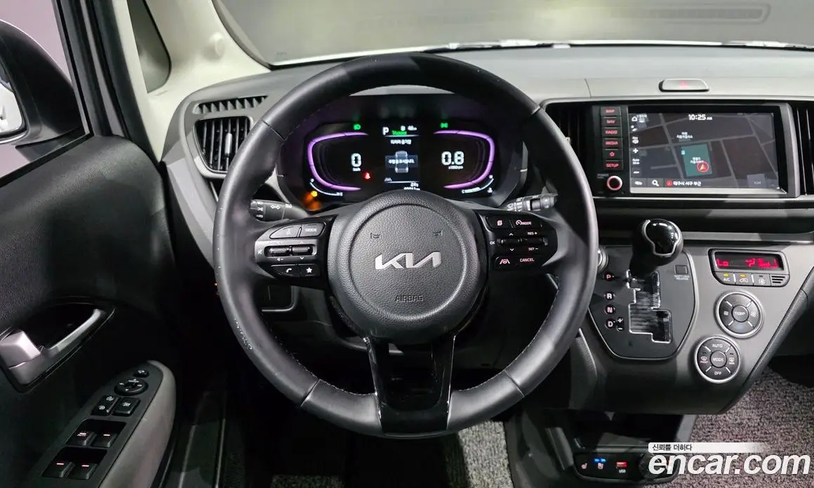 Kia Ray 2022 1.0 автомат (гидро), фото 13