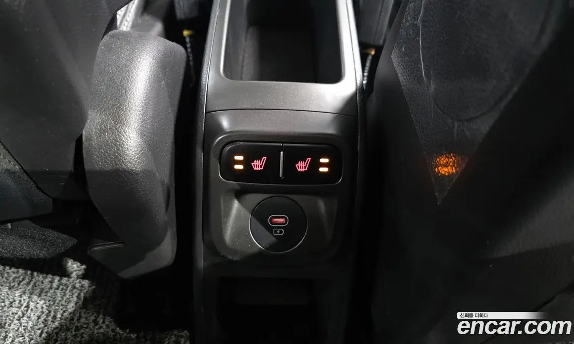 Kia Ray 2023 1.0 автомат (гидро), фото 25