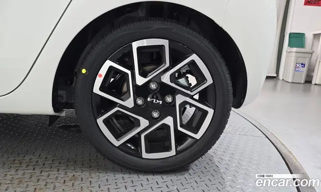Kia Ray 2025 1.0 автомат (гидро), миниатюра 7 Kia Ray 2025 1.0 автомат (гидро), миниатюра 7