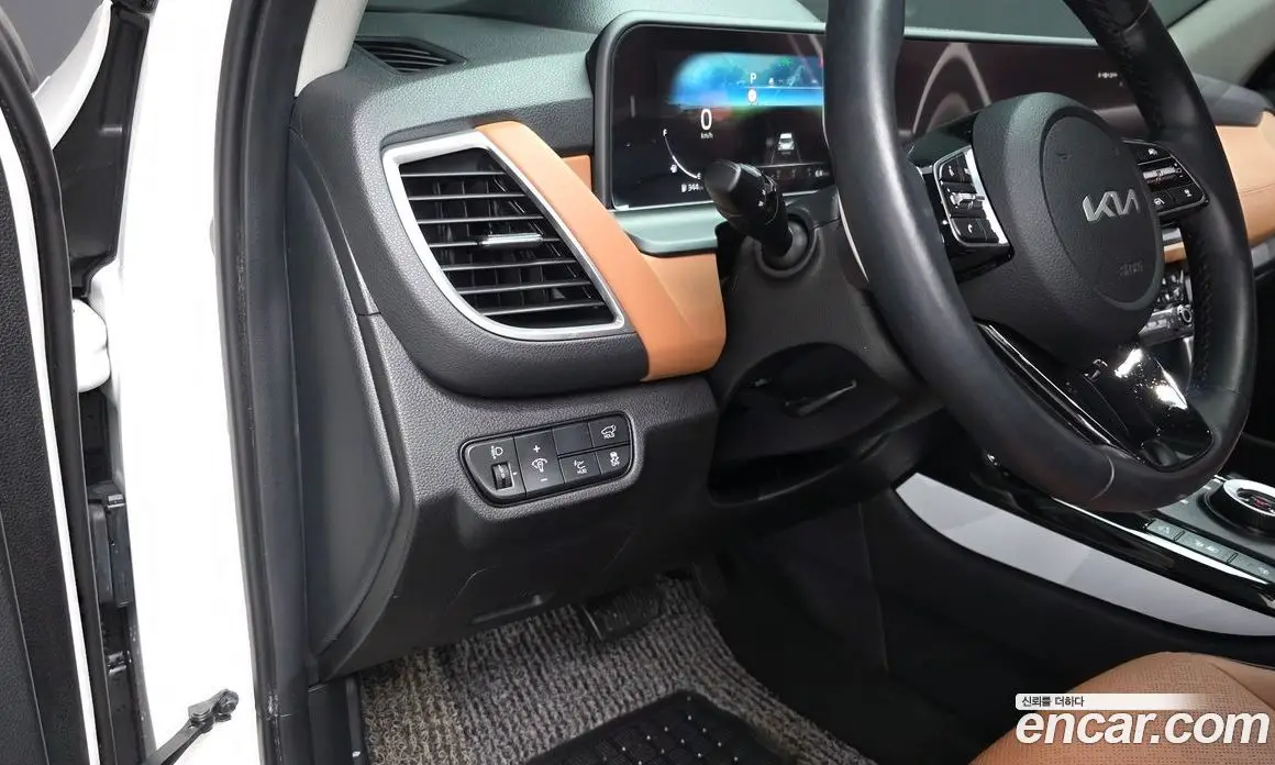 Kia Seltos 2023 1.6 автомат (гидро), фото 18 Kia Seltos 2023 1.6 автомат (гидро), фото 18
