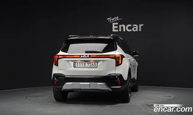 Kia Seltos 2023 1.6 автомат (гидро), миниатюра 3 Kia Seltos 2023 1.6 автомат (гидро), миниатюра 3