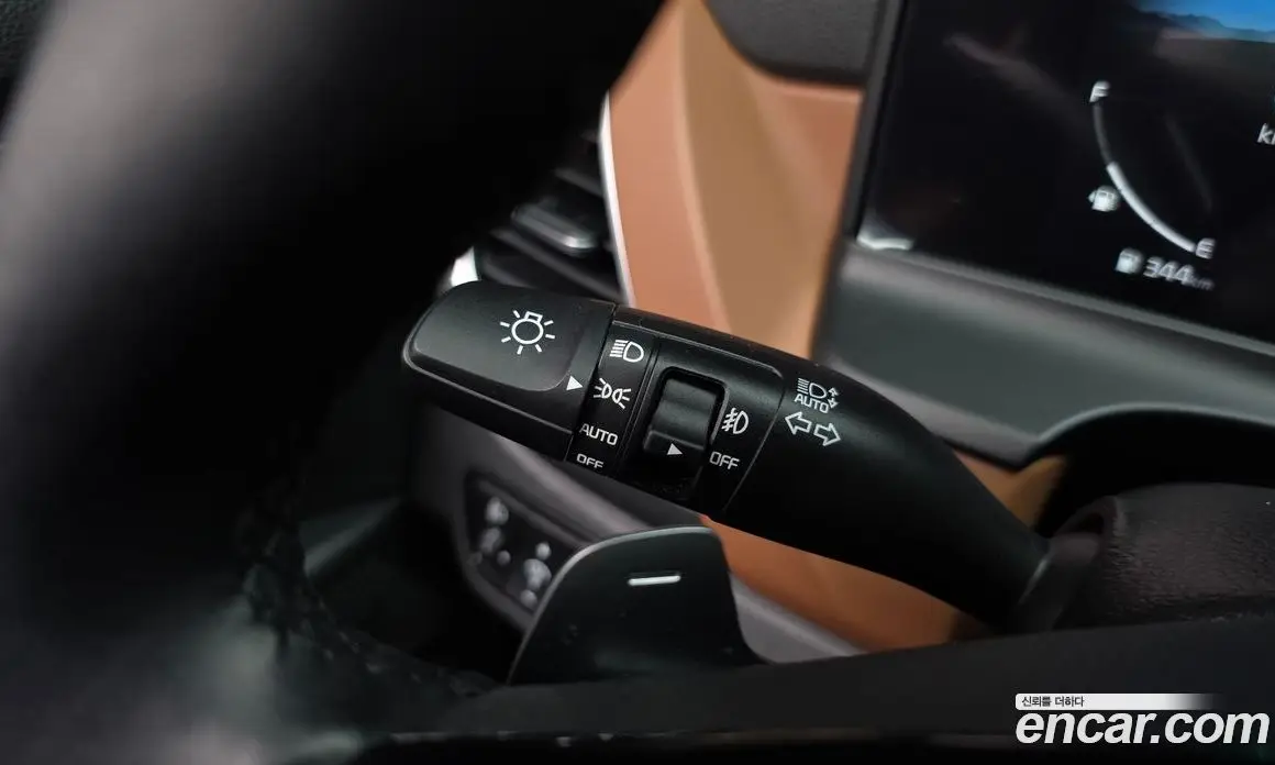 Kia Seltos 2023 1.6 автомат (гидро), фото 28 Kia Seltos 2023 1.6 автомат (гидро), фото 28
