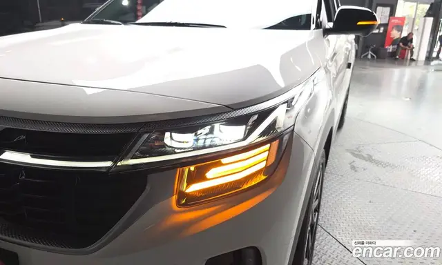 Kia Seltos 2023 1.6 автомат (гидро), миниатюра 7 Kia Seltos 2023 1.6 автомат (гидро), миниатюра 7