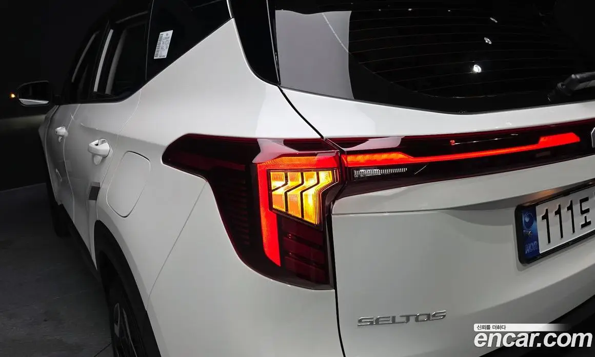 Kia Seltos 2023 1.6 автомат (гидро), фото 8 Kia Seltos 2023 1.6 автомат (гидро), фото 8