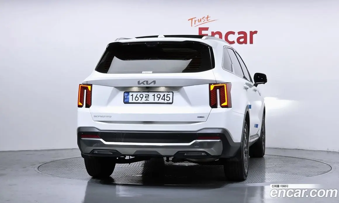 Kia Sorento 2024 1.6 автомат (гидро), фото 4