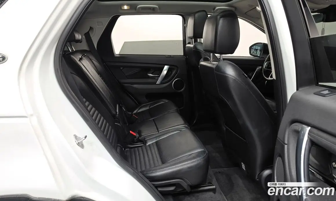Land Rover Discovery Sport 2021 2.0 автомат (гидро), фото 17 Land Rover Discovery Sport 2021 2.0 автомат (гидро), фото 17
