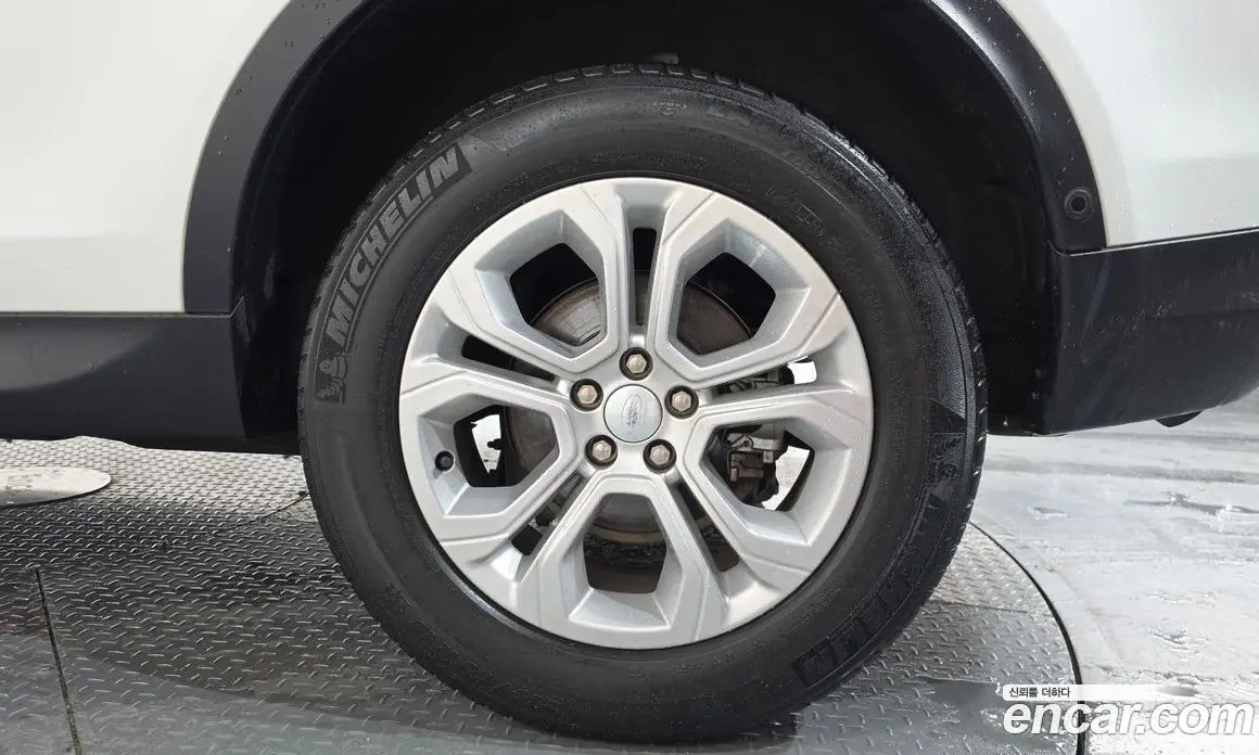 Land Rover Discovery Sport 2021 2.0 автомат (гидро), фото 7 Land Rover Discovery Sport 2021 2.0 автомат (гидро), фото 7