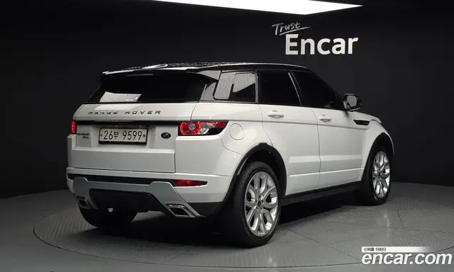 Land Rover Range Rover Evoque 2013 2.2 автомат (гидро), миниатюра 2 Land Rover Range Rover Evoque 2013 2.2 автомат (гидро), миниатюра 2