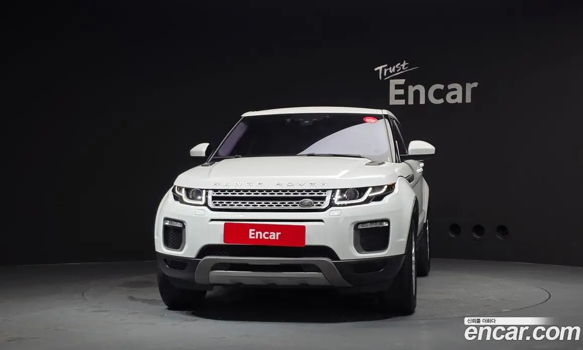 Land Rover Range Rover Evoque 2016 2.0 автомат (гидро), фото 3 Land Rover Range Rover Evoque 2016 2.0 автомат (гидро), фото 3