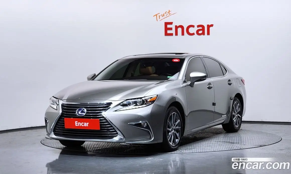 Lexus ES 2016 2.5 автомат (гидро), фото 1 Lexus ES 2016 2.5 автомат (гидро), фото 1